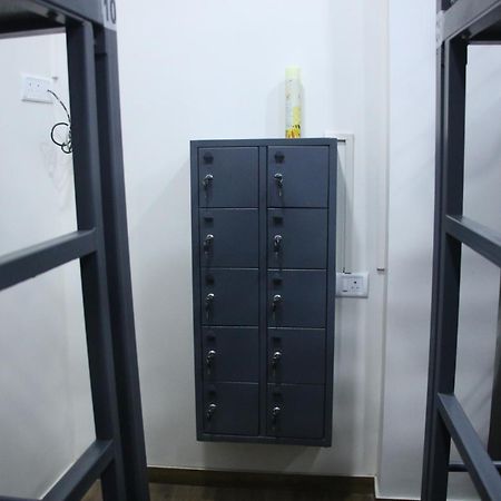 Fostel- The Fort Hostel Mumbai Exteriör bild